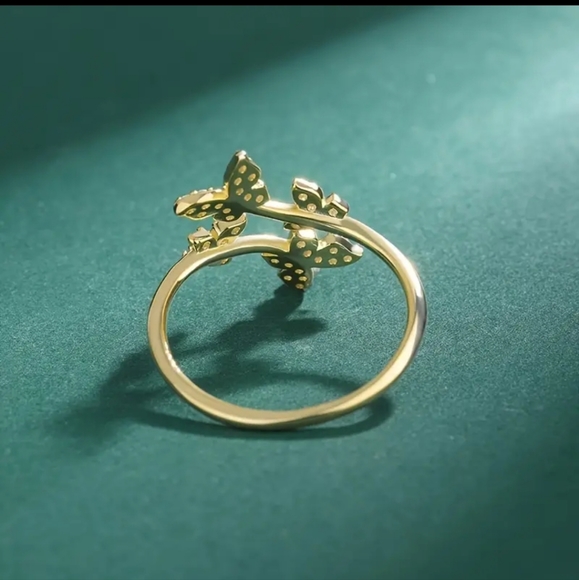 925 Sterling Silver Butterfly Open Adjustable Golden Plated Ring. - Picture 4 of 6